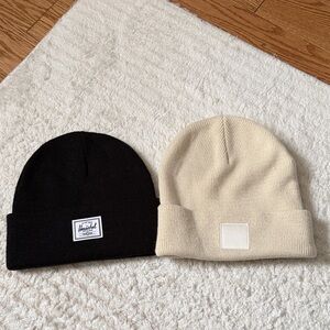 Herschel Black and Cream Beanie Set